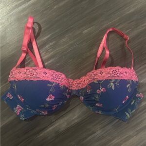Victoria’s Secret Flower Lace Bra Size 34B